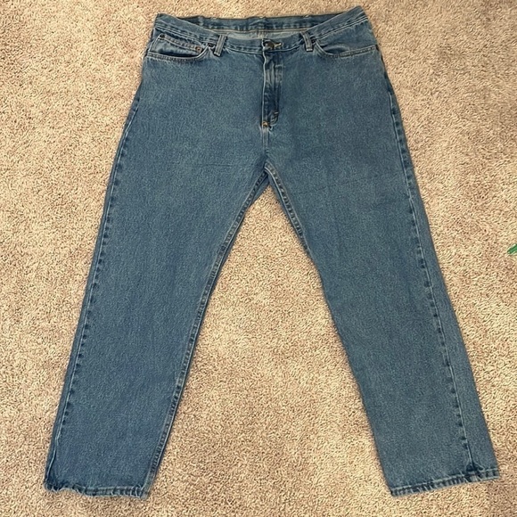 MAGELLAN Men’s Classic Fit Jeans | W40 x L30 - Picture 2 of 9